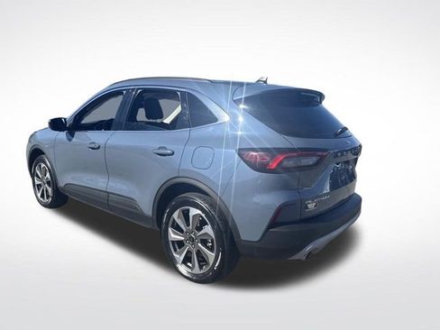 Certified 2025 Ford Escape Platinum AWD/4WD image 3