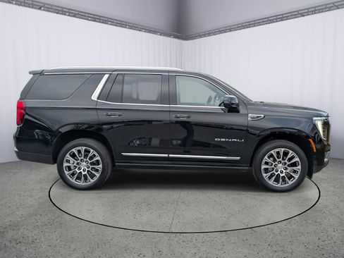 Certified 2025 GMC Yukon Denali w/ Sun & Power Step Package image 2