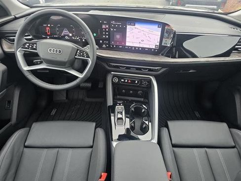 New 2025 Audi Q5 Premium Plus image 11