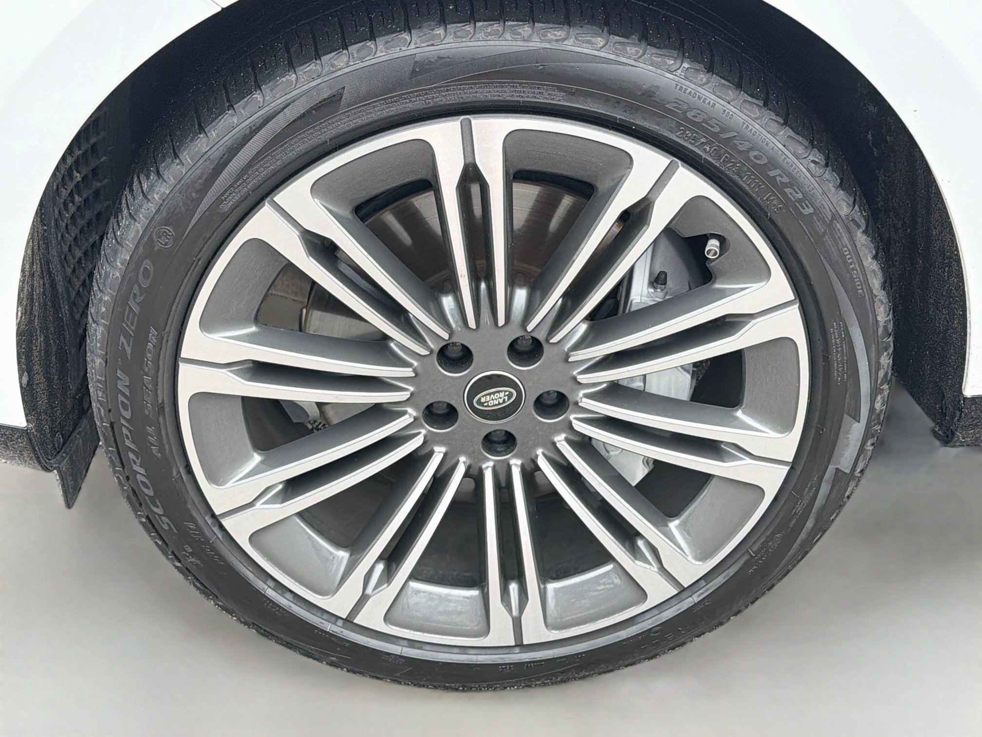 Used 2024 Land Rover Range Rover SE AWD/4WD image 43