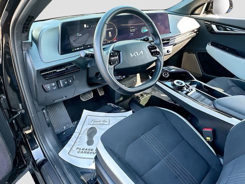 Used 2023 Kia EV6 GT-Line w/ GT-Line Suede Seat Package image 9