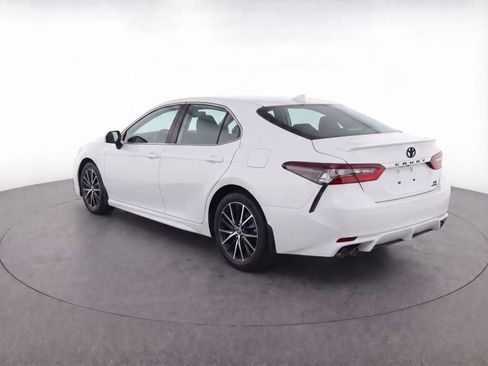 Used 2023 Toyota Camry SE AWD/4WD image 35