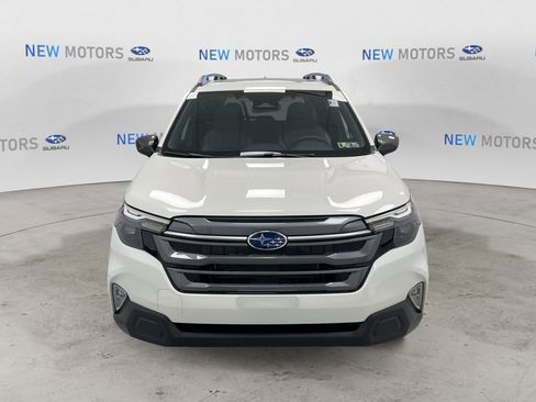 New 2025 Subaru Forester Premium image 10