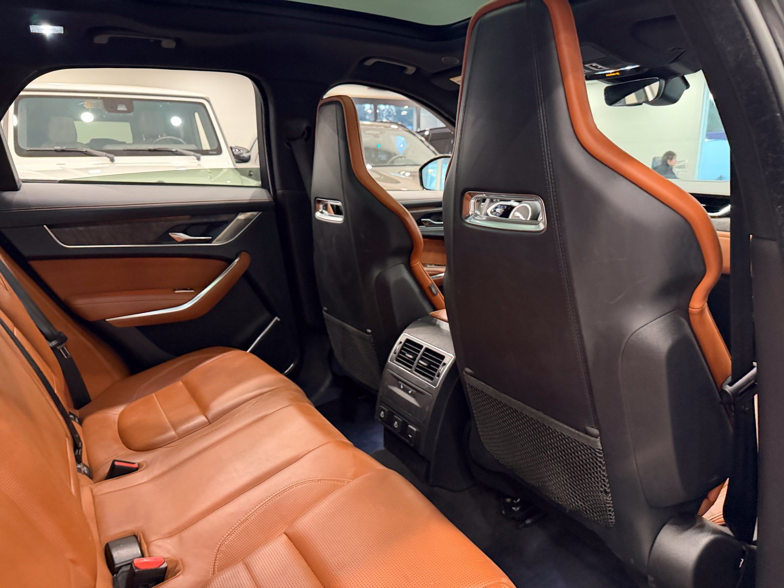 Used 2021 Jaguar F-PACE R-Dynamic S AWD/4WD image 21
