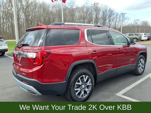 Used 2023 GMC Acadia SLT w/ Preferred Package AWD/4WD image 4
