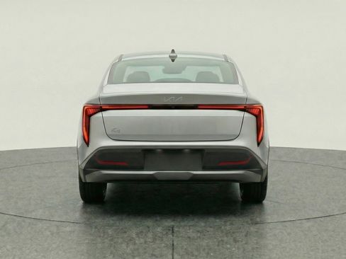 Used 2025 Kia K4 FWD image 7