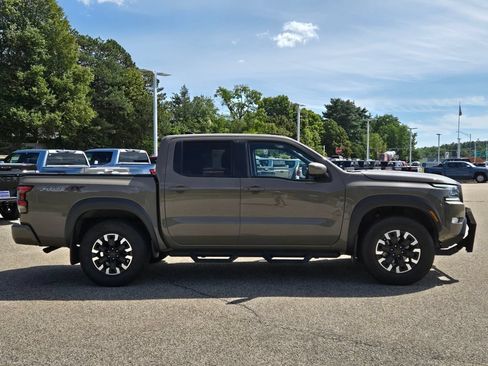 Used 2023 Nissan Frontier PRO-4X w/ Technology Package AWD/4WD image 7