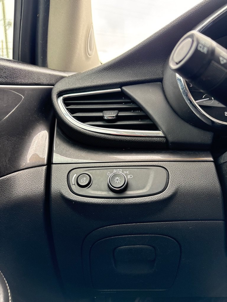 Used 2019 Buick Encore Preferred FWD image 21