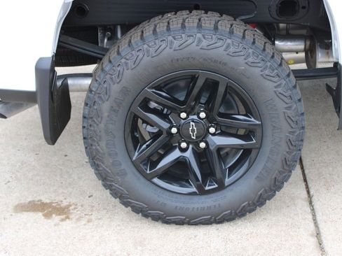 New 2025 Chevrolet Silverado 1500 Custom Trail Boss image 47