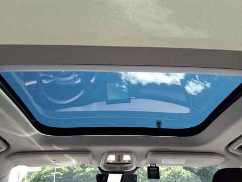 New 2025 Volvo XC90 T8 Plus w/ Protection Package Premier image 14