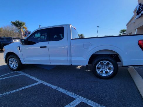 Used 2021 Ford F150 XLT w/ Equipment Group 301A Mid image 9