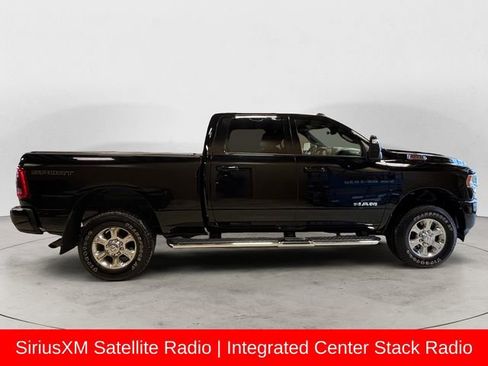 Used 2024 RAM 2500 Big Horn w/ Sport Appearance Package image 7
