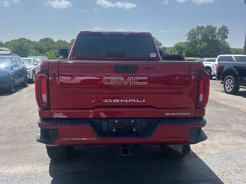Used 2022 GMC Sierra 2500 Denali w/ Denali Ultimate Package AWD/4WD image 8