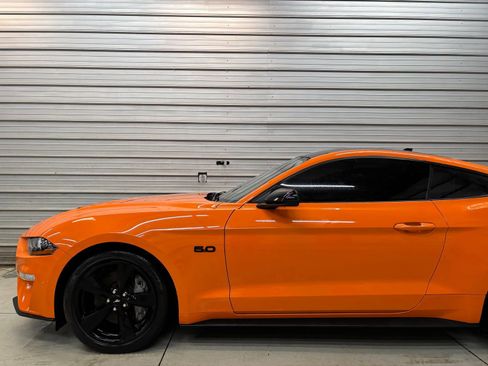 Used 2021 Ford Mustang GT w/ Equipment Group 301A image 3