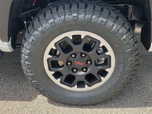 New 2026 Toyota 4Runner TRD Off-Road Premium AWD/4WD image 5