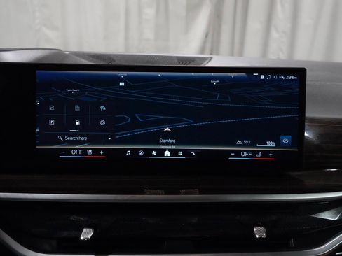 Used 2024 BMW X5 xDrive40i w/ Premium Package image 17