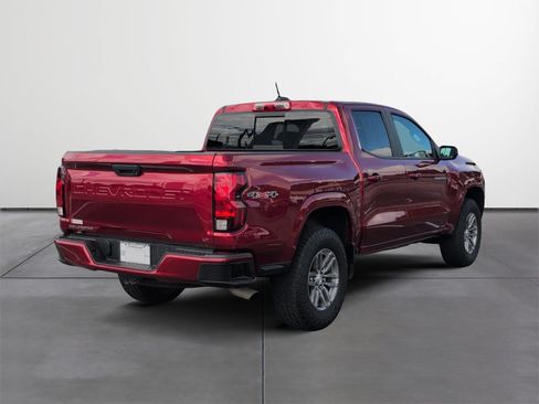 Used 2024 Chevrolet Colorado LT w/ LT Convenience Package AWD/4WD image 5