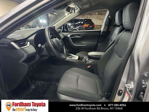 Certified 2025 Toyota RAV4 XLE image 15