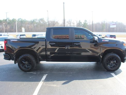 Used 2020 Chevrolet Silverado 1500 Custom Trail Boss w/ Custom Convenience Package image 5