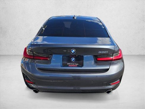 Used 2019 BMW 330i Sedan w/ Driving Assistance Package image 7