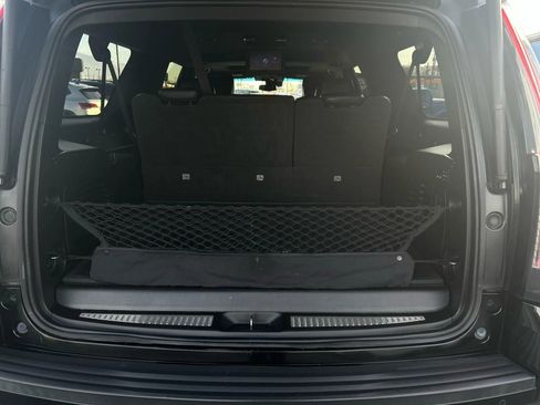 Used 2019 Cadillac Escalade ESV Platinum image 14