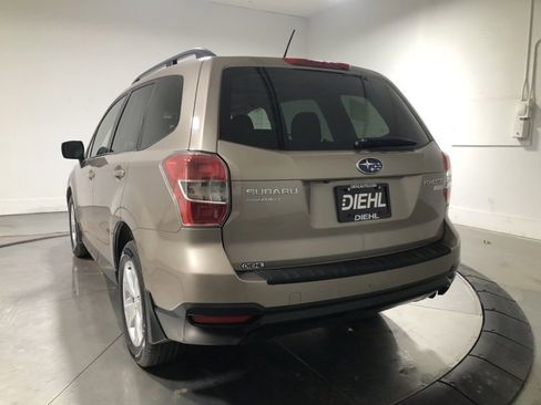 Used 2015 Subaru Forester 2.5i Premium w/ All-Weather Package image 5