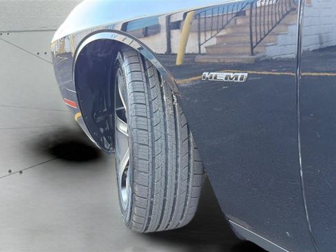 Used 2016 Dodge Challenger R/T Plus RWD image 40