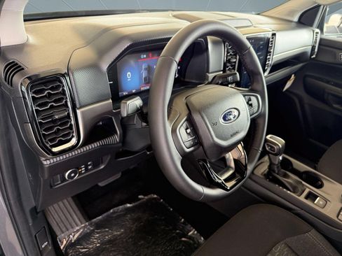 New 2026 Ford Ranger XLT w/ FX4 Off-Road Package AWD/4WD image 4