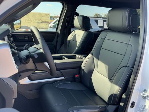 New 2026 Toyota Tundra SR5 image 12