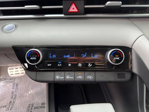 Certified 2026 Hyundai Elantra Sport FWD image 25