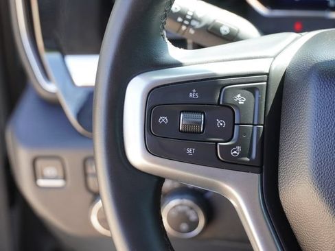 Used 2024 Chevrolet Silverado 1500 LT AWD/4WD image 27