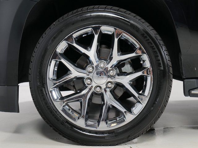 Used 2015 GMC Yukon Denali w/ Open Road Package AWD/4WD image 9