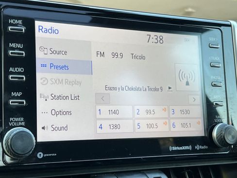 Used 2020 Toyota RAV4 XSE w/ XSE Grade Weather Package AWD/4WD image 20