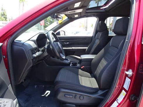 Used 2024 Honda CR-V Sport image 18