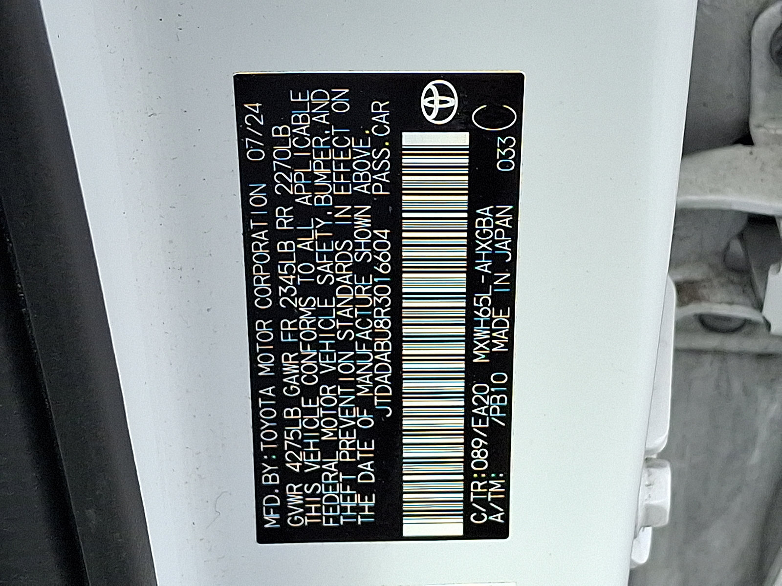 Certified 2024 Toyota Prius XLE AWD/4WD image 30