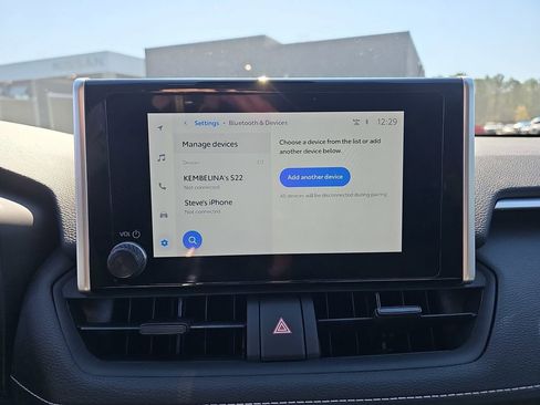 Used 2024 Toyota RAV4 XLE image 24