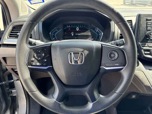 Used 2019 Honda Odyssey LX image 14