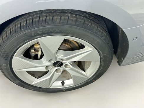 Used 2024 Audi A3 2.0T Premium image 11