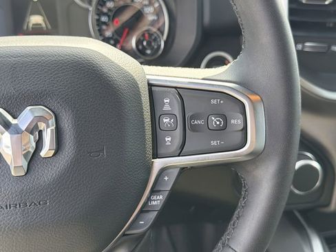 Used 2025 RAM 1500 Big Horn AWD/4WD image 19
