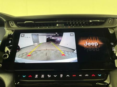 Used 2026 Jeep Grand Cherokee L 4WD image 34