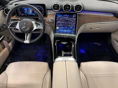Used 2024 Mercedes-Benz C 300 Sedan w/ Exclusive Trim Package image 16