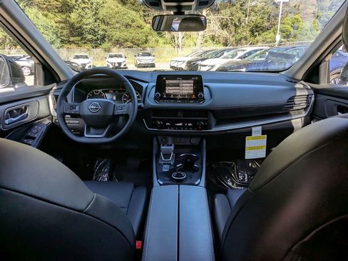 New 2026 Nissan Rogue SV AWD/4WD image 24