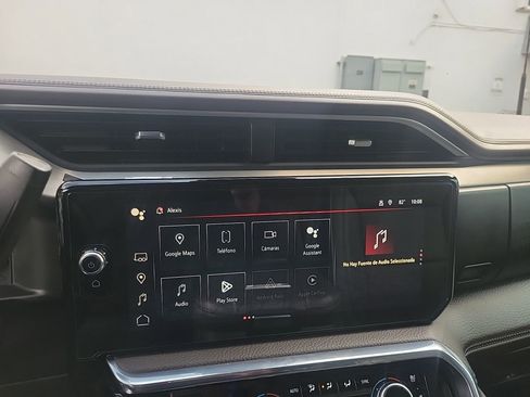 Used 2024 GMC Sierra 3500 Denali w/ Denali Reserve Package image 32