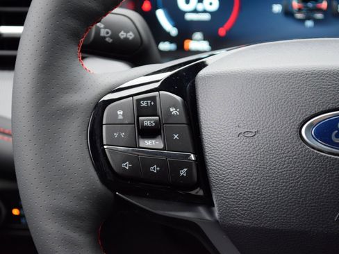 New 2026 Ford Explorer ST-Line w/ ST-Line Street Pack RWD image 9