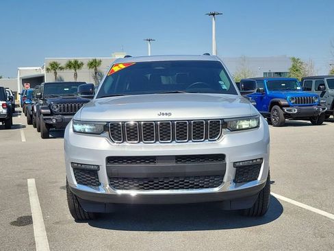 Used 2021 Jeep Grand Cherokee L Limited image 2