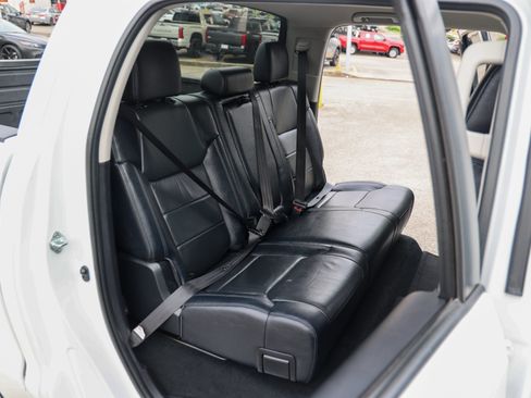 Used 2021 Toyota Tundra SR5 w/ SR5 Leather Package RWD image 40