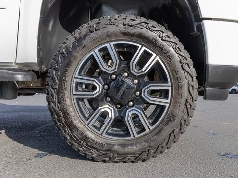 Used 2013 GMC Sierra 3500 Denali image 12