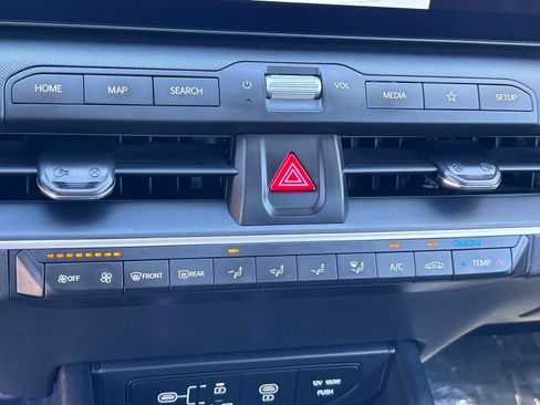 Used 2025 Kia K4 FWD image 30