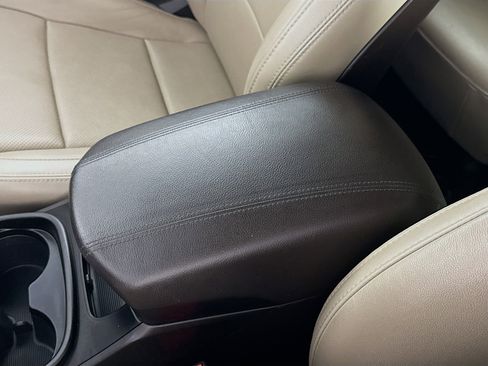 Used 2018 Hyundai Santa Fe Sport w/ Cargo Package image 18