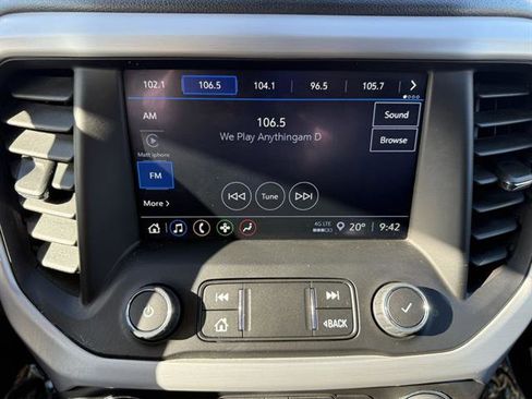 Used 2023 GMC Acadia SLE w/ Driver Convenience Package image 19